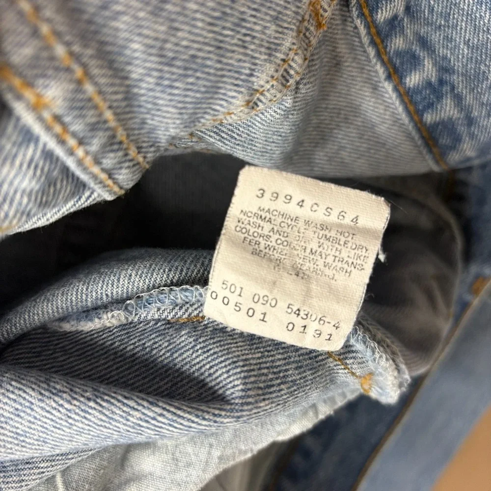Levi's 501 USA Vintage 36x32 Light Wash Button Fly Straight Leg Jeans